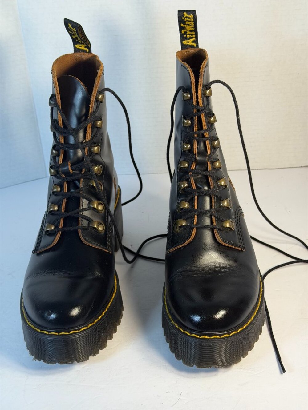 Dr Marten's New L-8 Leona Model Combat boots